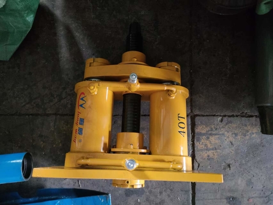 Hydraulische Rohrbrüstenmaschine für den sicheren und schnellen Rohrwechsel